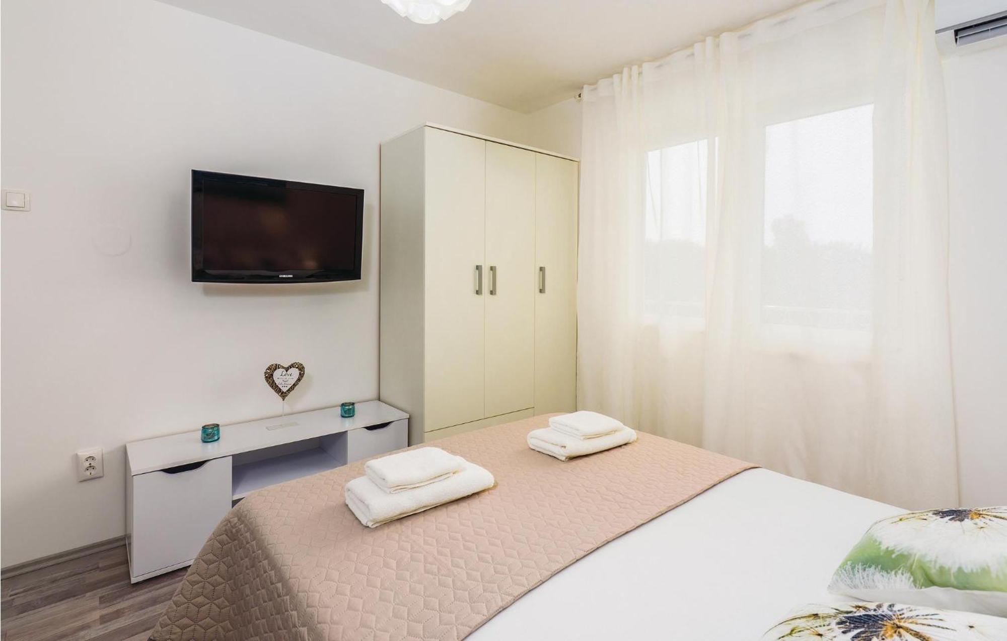 1 Bedroom Gorgeous Apartment In Opatija Dış mekan fotoğraf