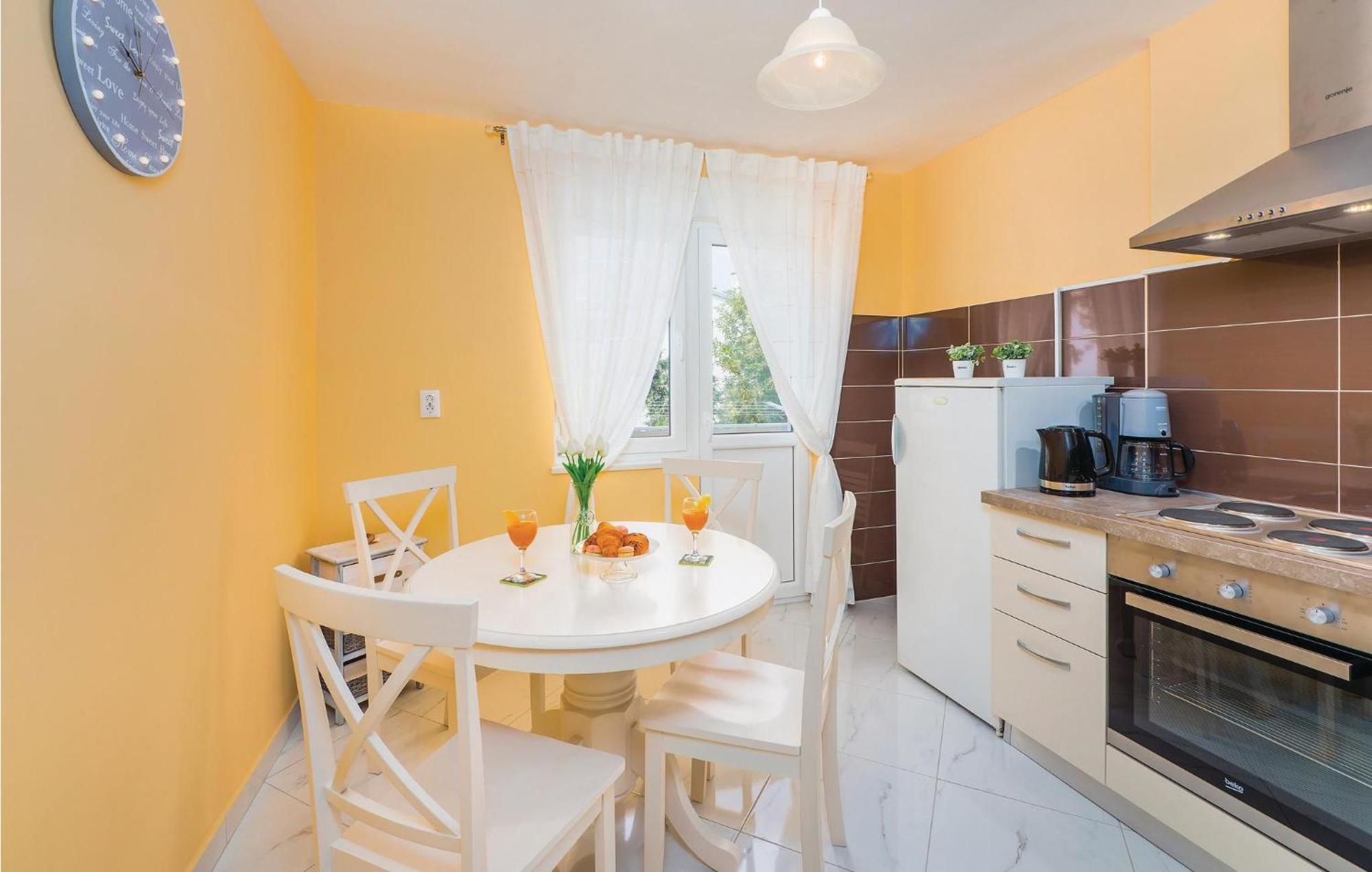 1 Bedroom Gorgeous Apartment In Opatija Dış mekan fotoğraf