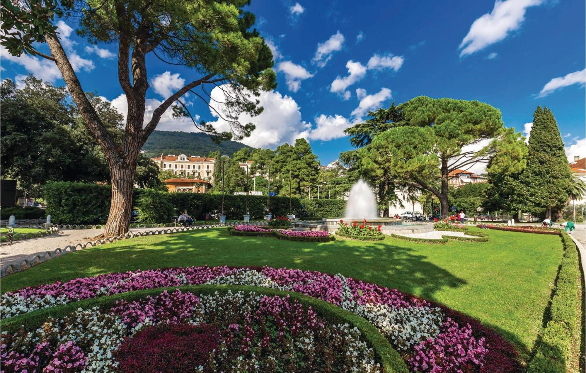 1 Bedroom Gorgeous Apartment In Opatija Dış mekan fotoğraf